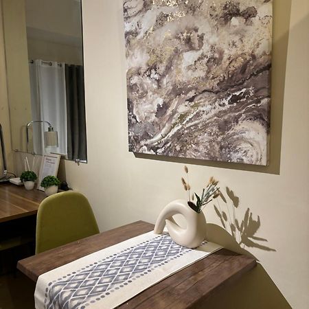 Cozy & Minimalist Staycation - Avida Towers With Pool Access Davao City Buitenkant foto